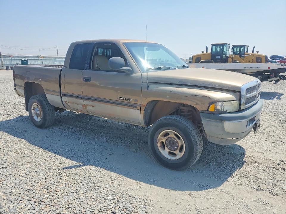 صورة رقم 4 من المزاد - 2000 DODGE RAM 2500 مع VIN 1B7KF23Z9YJ155391