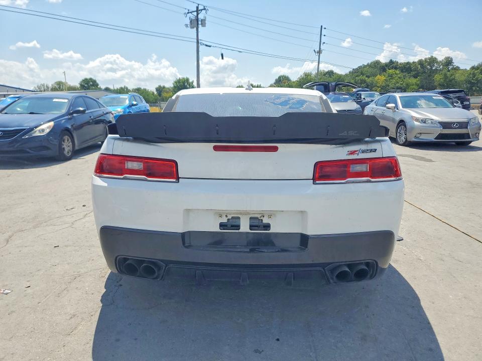 Photo 6 from auction – 2014 CHEVROLET CAMARO with VIN 2G1FS1EE4E9700298