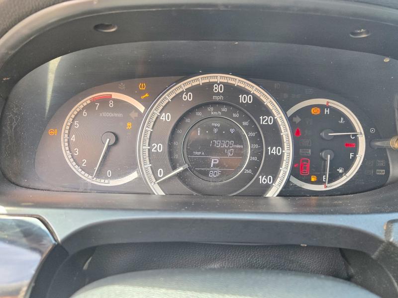 Photo 8 from auction – 2016 HONDA ACCORD with VIN 1HGCR2F33GA080447