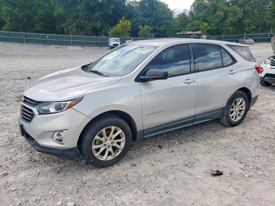 CHEVROLET EQUINOX 2018 with VIN 2GNAXHEV7J6170777 - Photo from auction