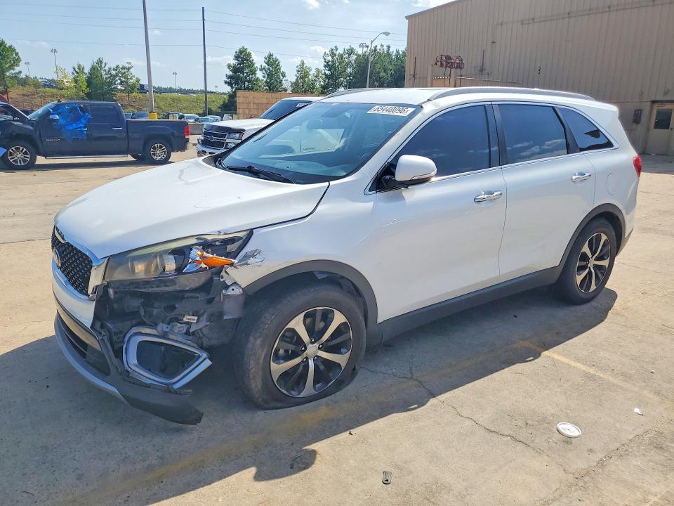 KIA SORENTO 2016 with VIN 5XYPH4A52GG159938 - Photo from auction