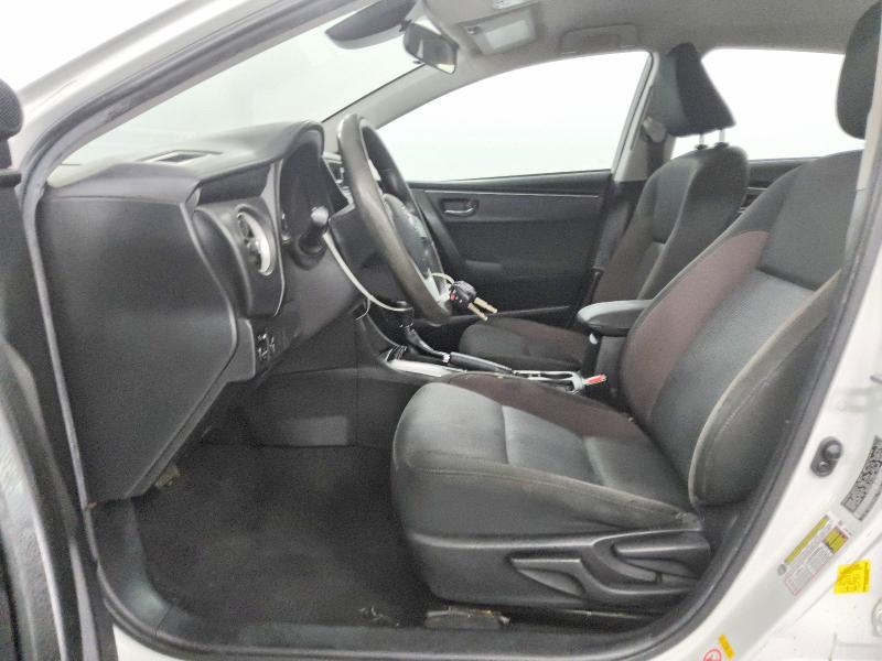 Снимка 7 от търг – 2019 TOYOTA COROLLA с VIN 5YFBURHE7KP903708