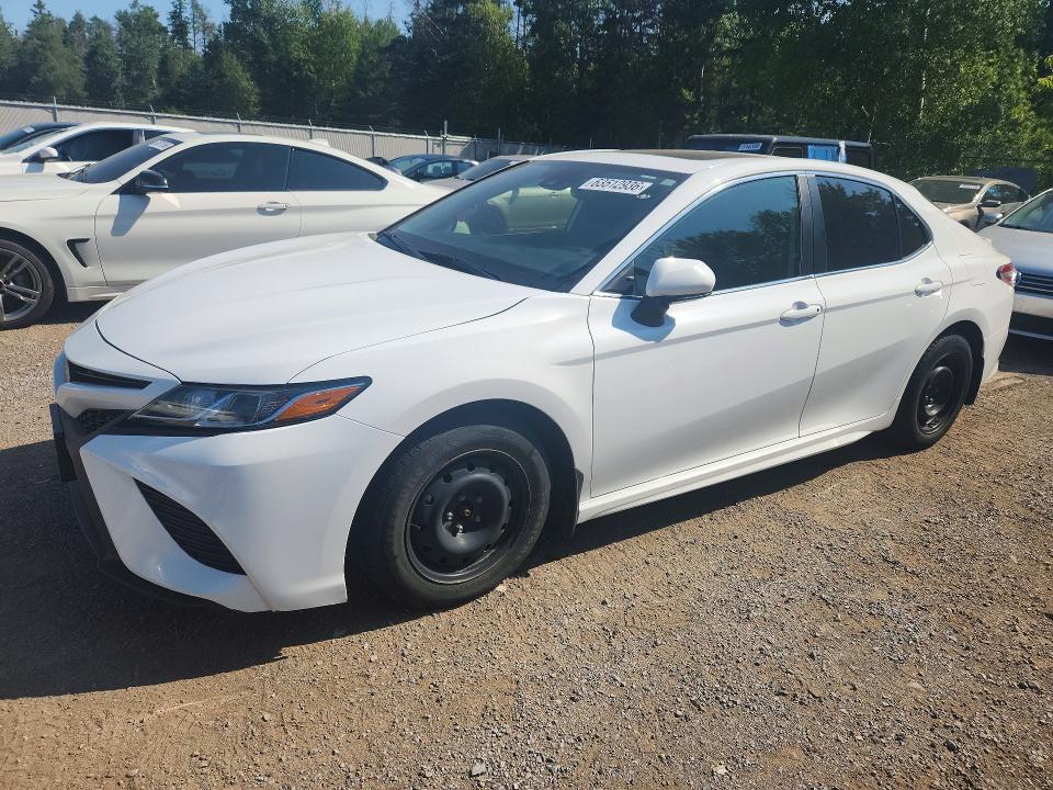 TOYOTA CAMRY 2020 with VIN 4T1J11AK2LU352612 - Photo from auction