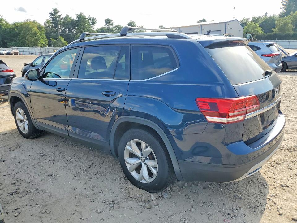 Photo 2 from auction – 2019 VOLKSWAGEN ATLAS with VIN 1V2GR2CAXKC541884