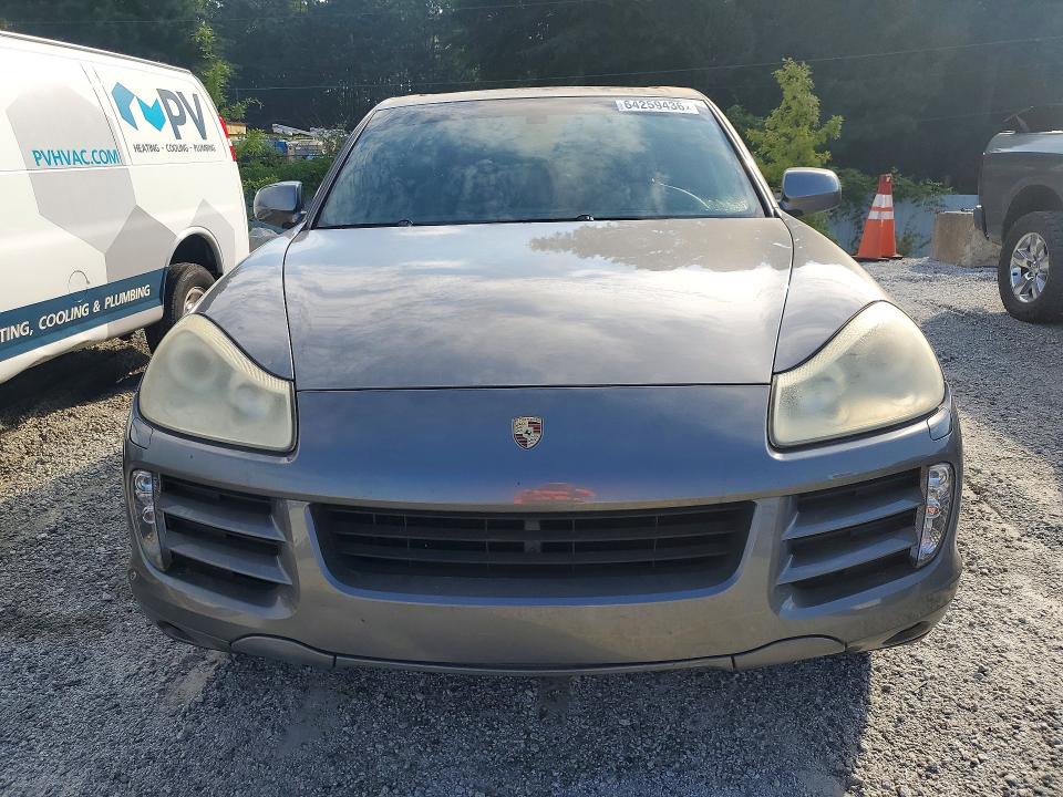 صورة رقم 5 من المزاد - 2010 PORSCHE CAYENNE مع VIN WP1AB2AP9ALA50142