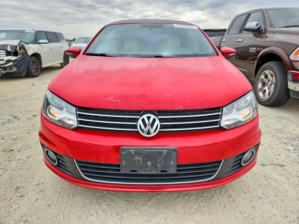 Photo 5 from auction – 2012 VOLKSWAGEN EOS with VIN WVWBW7AH0CV016470