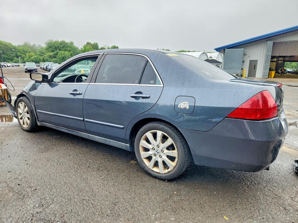 Photo 2 from auction – 2007 HONDA ACCORD with VIN 1HGCM664X7A089841