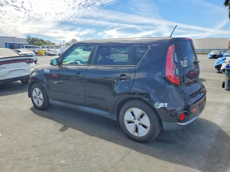Photo 2 from auction – 2016 KIA SOUL EV with VIN KNDJX3AE7G7013082