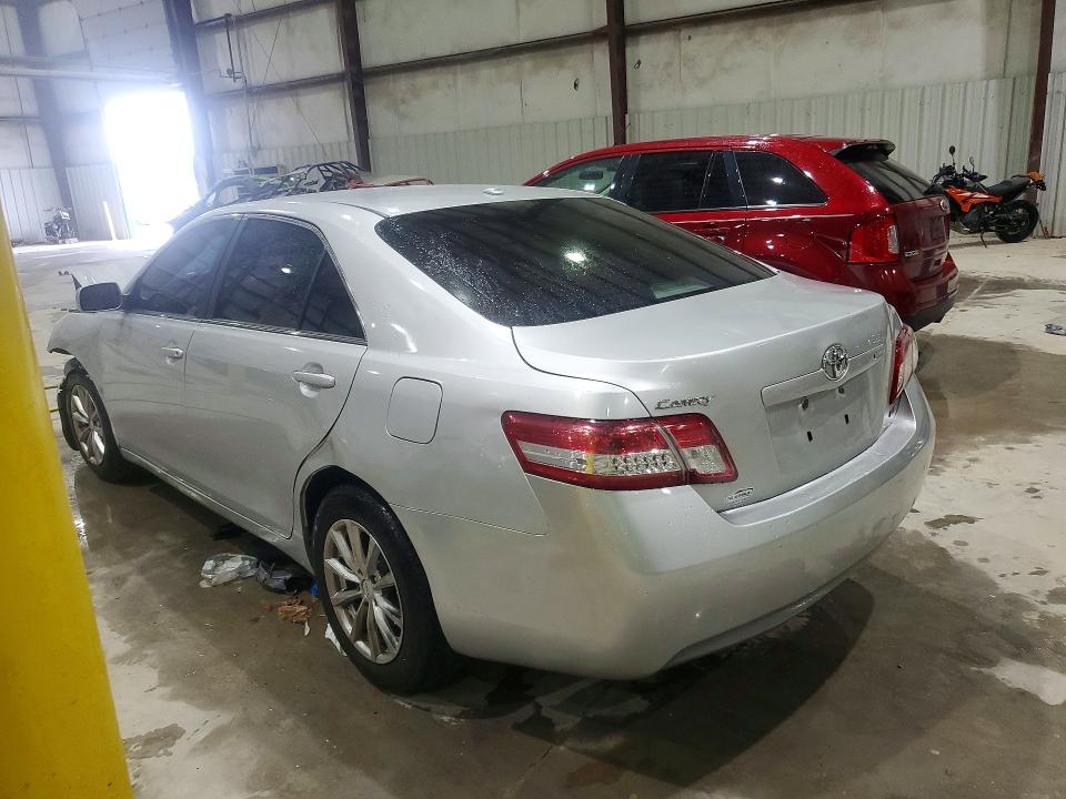 Photo 2 from auction – 2011 TOYOTA CAMRY with VIN 4T1BF3EK0BU210429