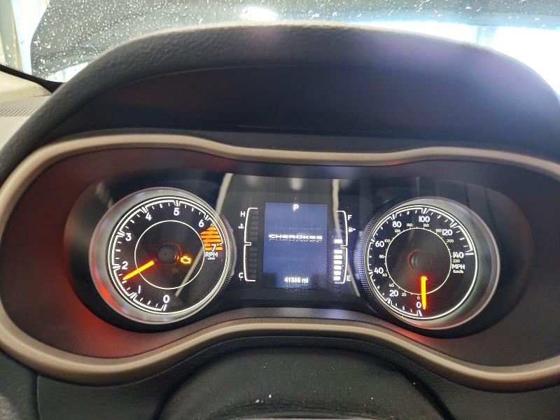 Photo 9 from auction – 2016 JEEP CHEROKEE with VIN 1C4PJMAB6GW191207