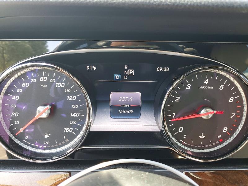 Photo 9 from auction – 2017 MERCEDES-BENZ E with VIN WDDZF4JB7HA056851