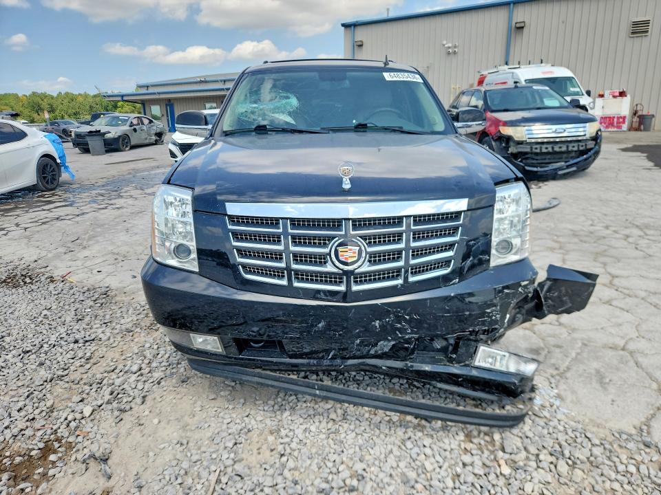 Photo 5 from auction – 2013 CADILLAC ESCALADE with VIN 1GYS3AEF0DR246500
