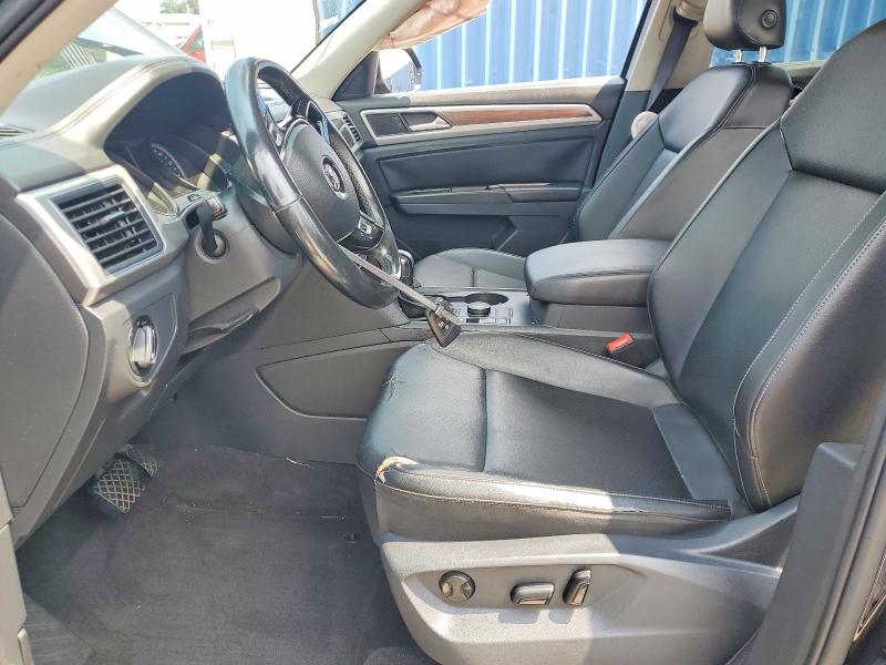 Photo 7 from auction – 2018 VOLKSWAGEN ATLAS with VIN 1V2LR2CA1JC568789