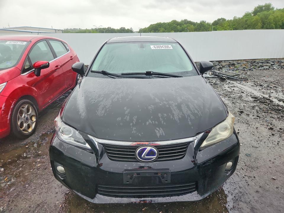 Photo 5 from auction – 2013 LEXUS CT with VIN JTHKD5BH6D2165914