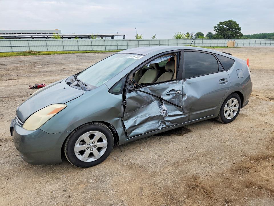 TOYOTA PRIUS 2004 with VIN JTDKB20U940088733 - Photo from auction
