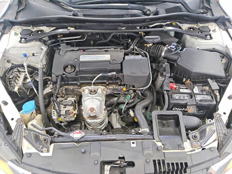 Photo 11 from auction – 2015 HONDA ACCORD with VIN 1HGCR2F74FA207238