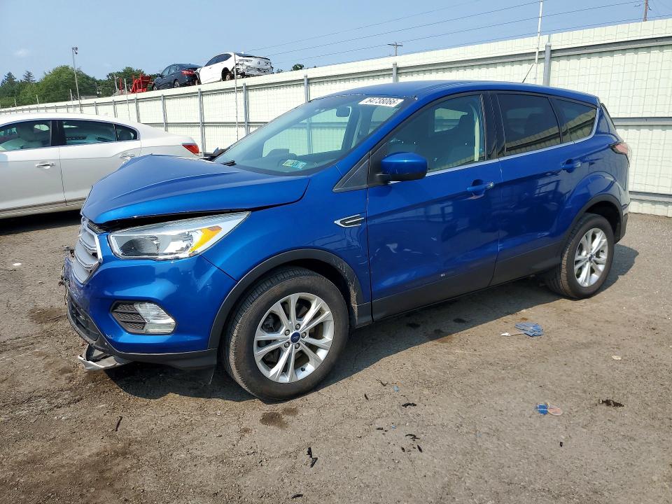 FORD ESCAPE 2017 with VIN 1FMCU9G94HUB95028 - Photo from auction