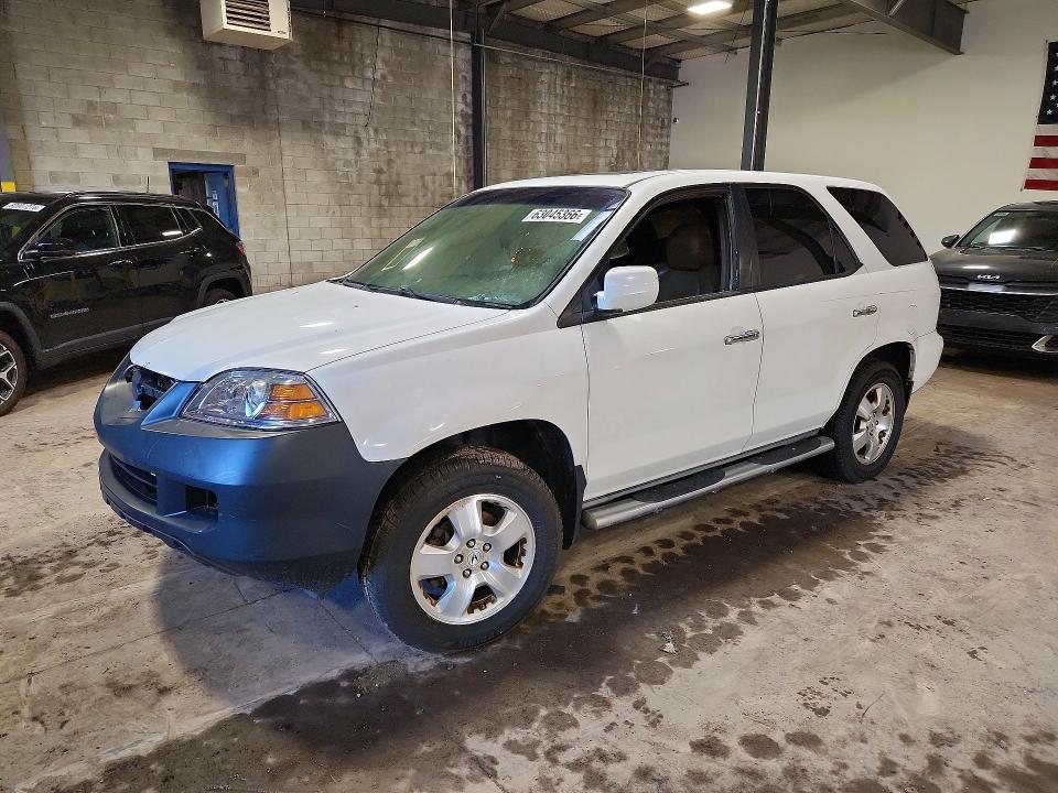 ACURA MDX 2005 with VIN 2HNYD18205H557779 - Photo from auction