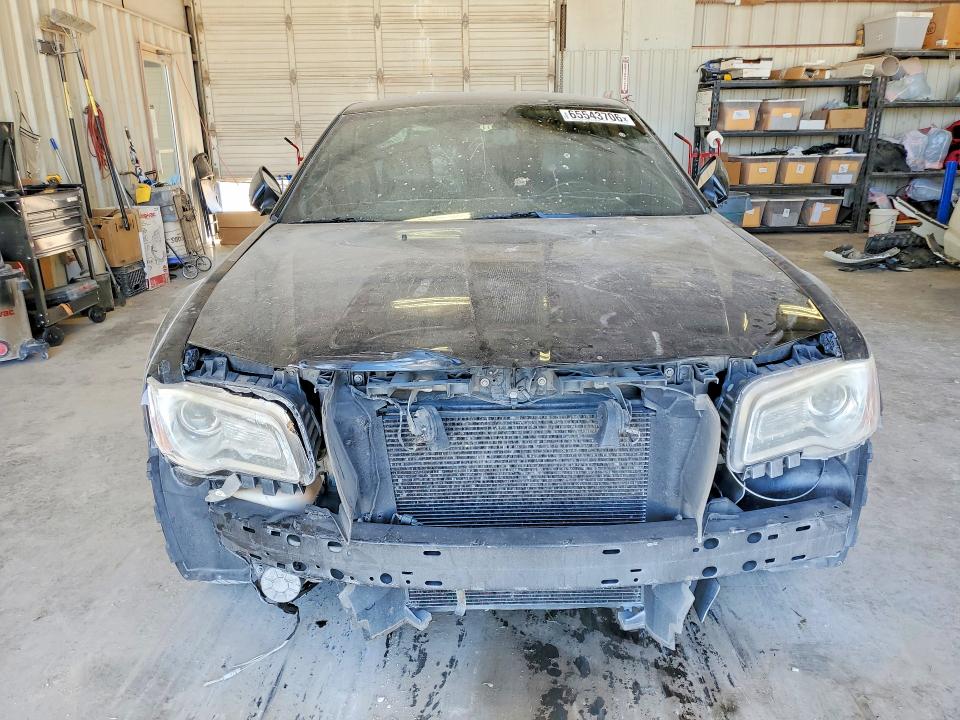 Photo 5 from auction – 2014 CHRYSLER 300 with VIN 2C3CCAAG0EH138926