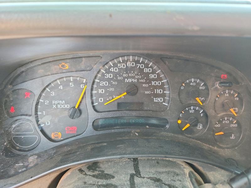 Photo 9 from auction – 2004 GMC NEW SIERRA with VIN 2GTEC19T141377155