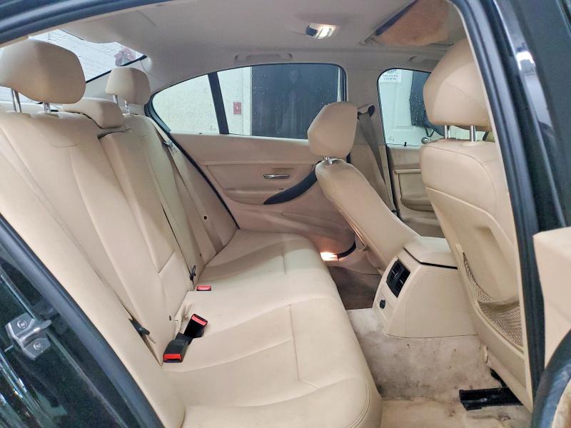 Photo 10 from auction – 2014 BMW 320 with VIN WBA3B1G56ENS78343