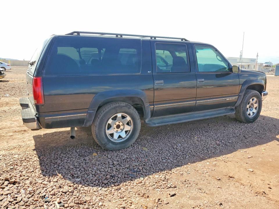 Photo 3 from auction – 1999 GMC SUBURBAN with VIN 3GKFK16R2XG524325