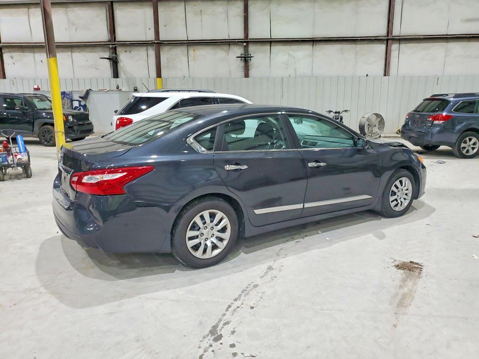 Photo 3 from auction – 2016 NISSAN ALTIMA with VIN 1N4AL3AP8GN391135