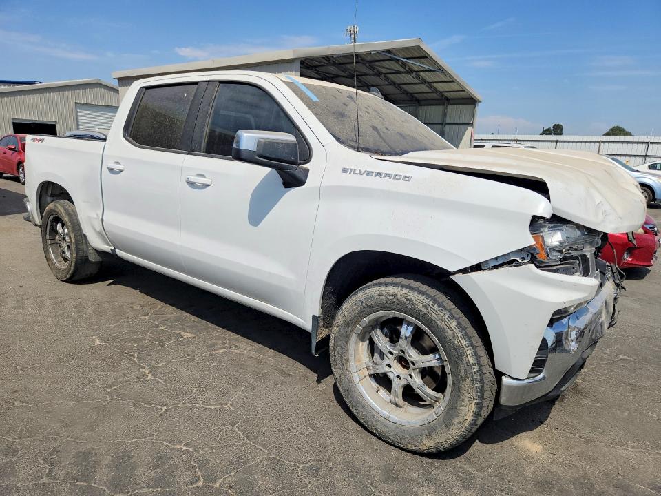 Photo 4 from auction – 2019 CHEVROLET SILVERADO with VIN 1GCUYDEDXKZ356578