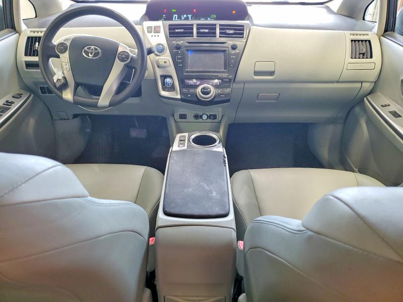 Photo 8 from auction – 2012 TOYOTA PRIUS V with VIN JTDZN3EUXC3024704