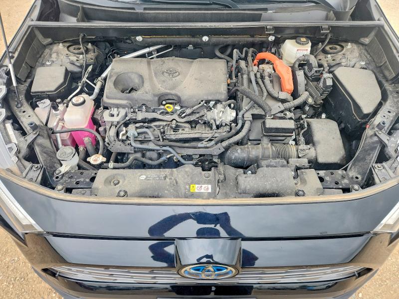 Photo 11 from auction – 2022 TOYOTA RAV4 with VIN JTMD6RFV0ND059296