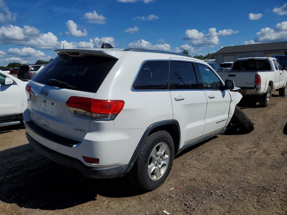 Photo 3 from auction – 2015 JEEP GRAND CHEROKEE with VIN 1C4RJFAG7FC233187