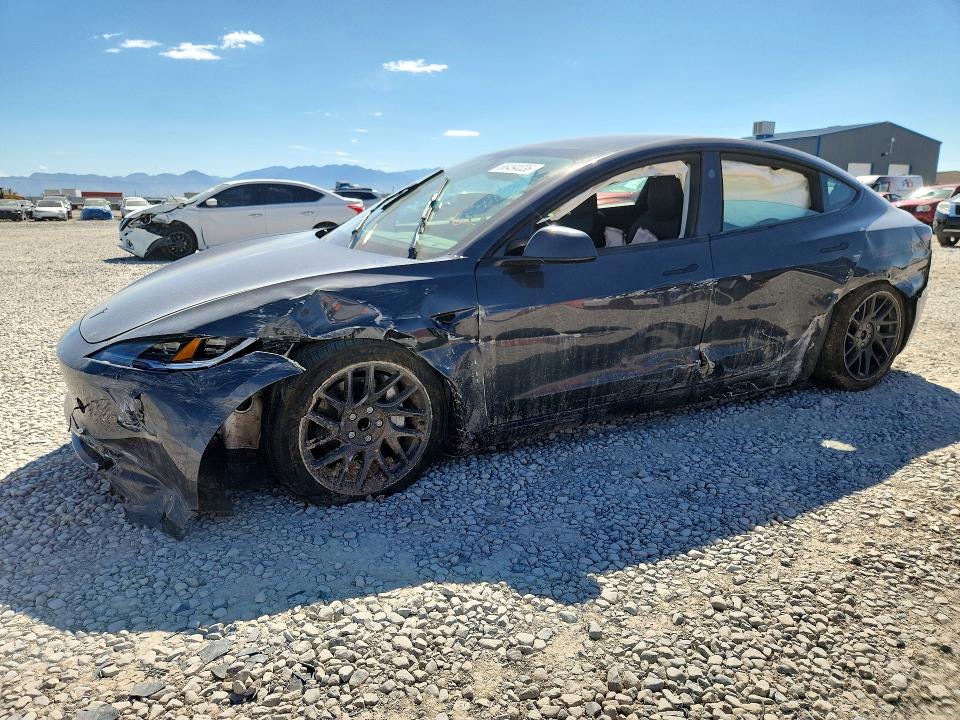 2026 TESLA MODEL 3 - Търг №66494036