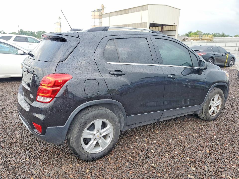 Zdjęcie 3 z aukcji – 2020 CHEVROLET TRAX z VIN KL7CJLSB9LB337606