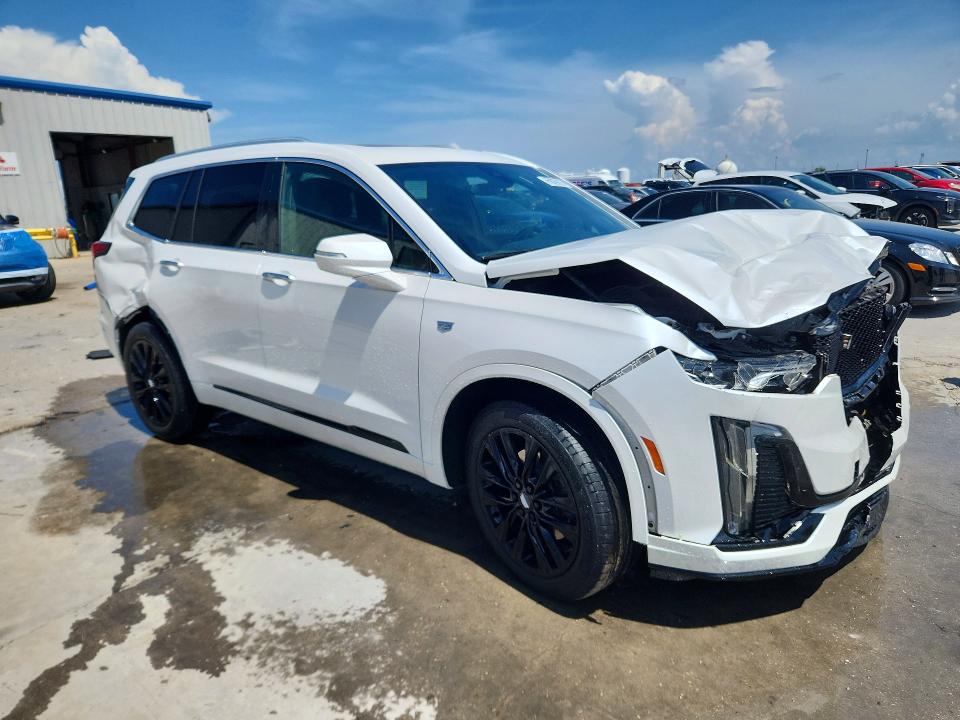 Photo 4 from auction – 2021 CADILLAC XT6 with VIN 1GYKPCRS8MZ226051