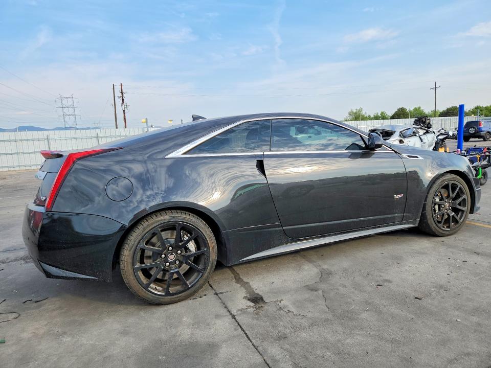 Photo 3 from auction – 2012 CADILLAC CTS-V with VIN 1G6DV1EP4C0115805