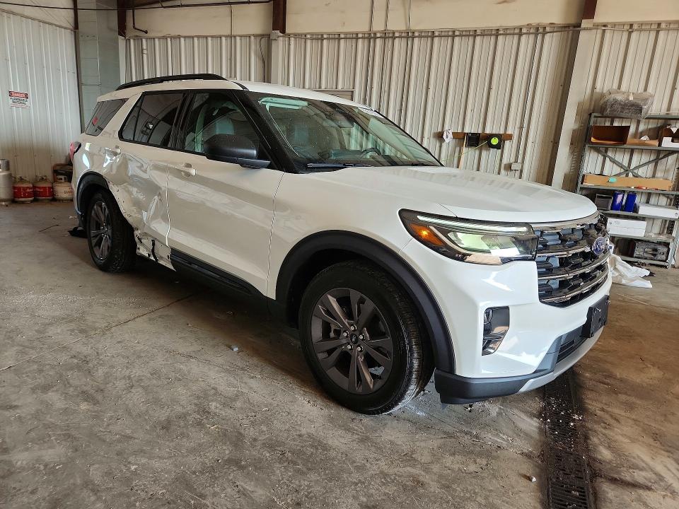Photo 4 from auction – 2026 FORD EXPLORER with VIN 1FMUK8DH9TGB40422
