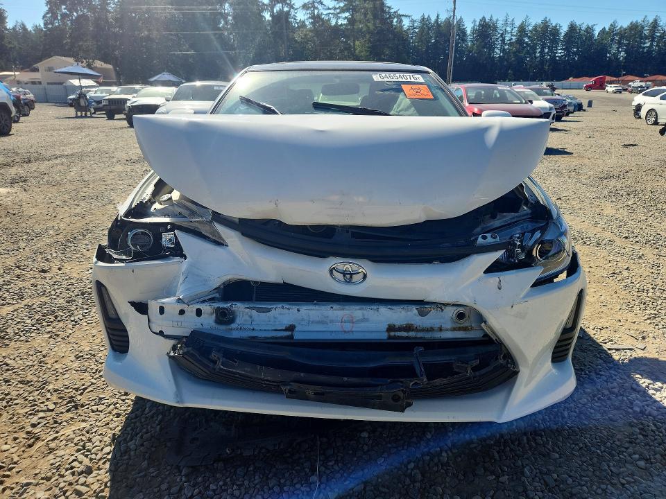 Photo 5 from auction – 2014 SCION TC with VIN JTKJF5C79E3080518