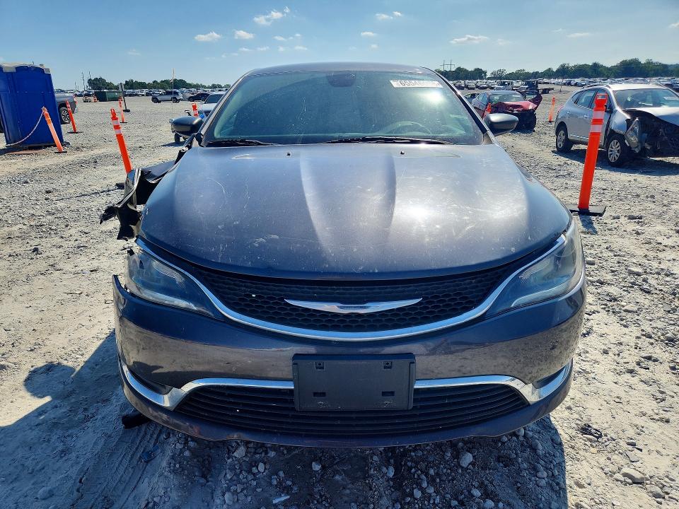 صورة رقم 5 من المزاد - 2015 CHRYSLER 200 مع VIN 1C3CCCAB0FN650484