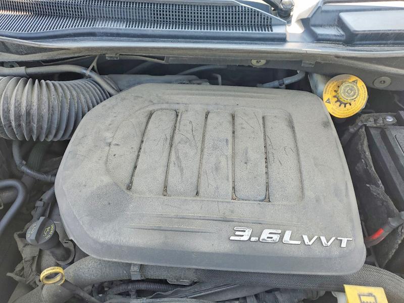 Photo 12 from auction – 2015 DODGE GRAND CARAVAN with VIN 2C4RDGBG1FR701899