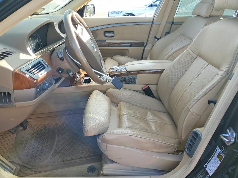 Photo 7 from auction – 2005 BMW 745 with VIN WBAGN63535DS58990