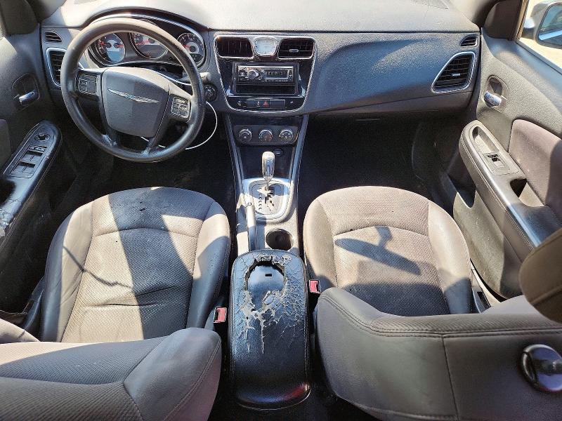 Photo 8 from auction – 2014 CHRYSLER 200 with VIN 1C3CCBAB3EN211398