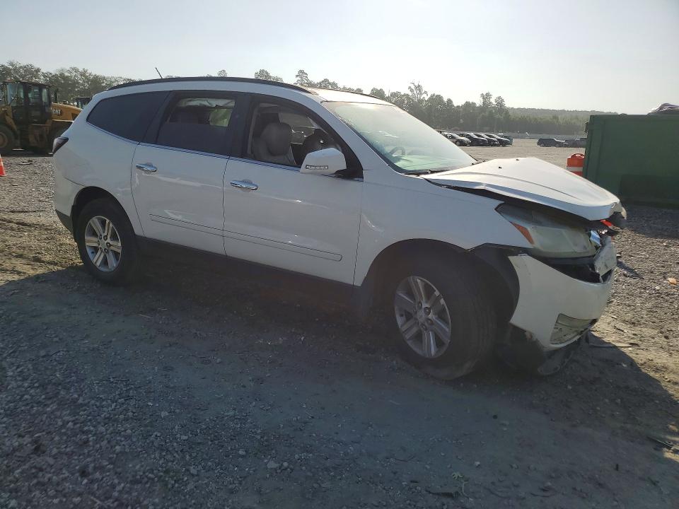 Photo 4 from auction – 2013 CHEVROLET TRAVERSE with VIN 1GNKRJKD0DJ138097