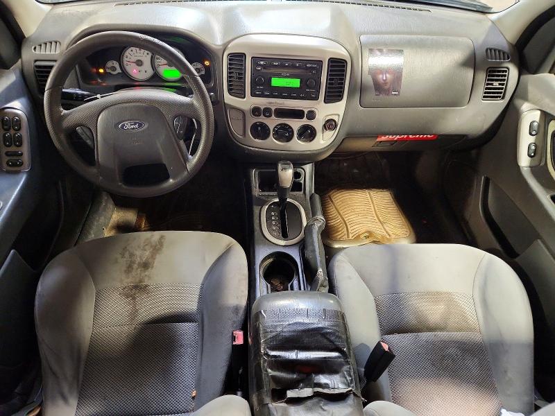 Photo 8 from auction – 2005 FORD ESCAPE with VIN 1FMYU93115KB75641