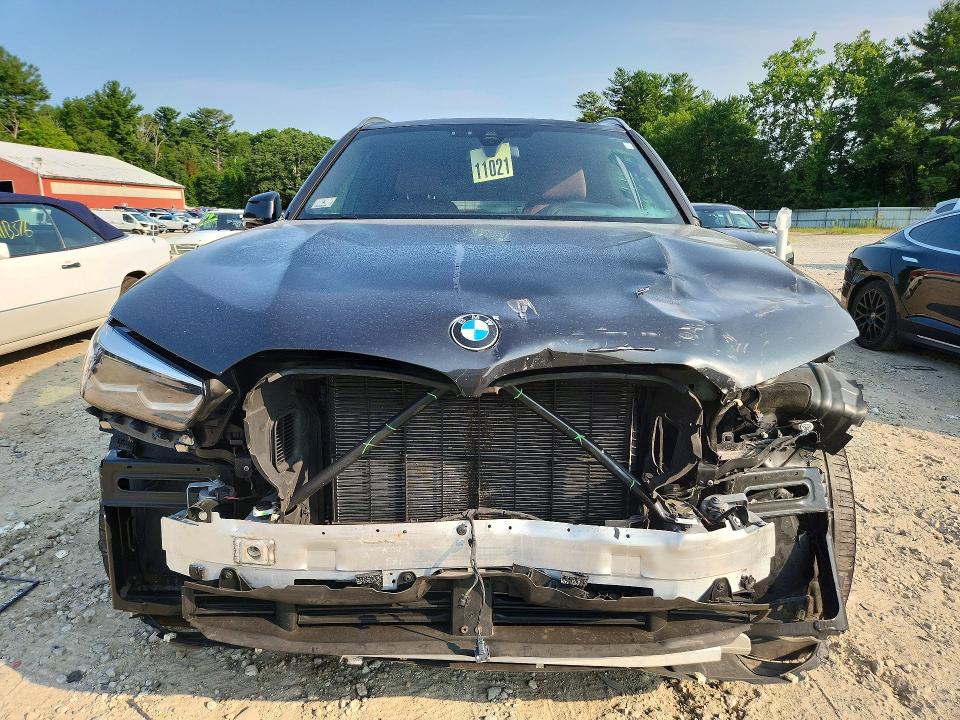 Photo 5 from auction – 2021 BMW X5 with VIN 5UXCR6C04M9E43336