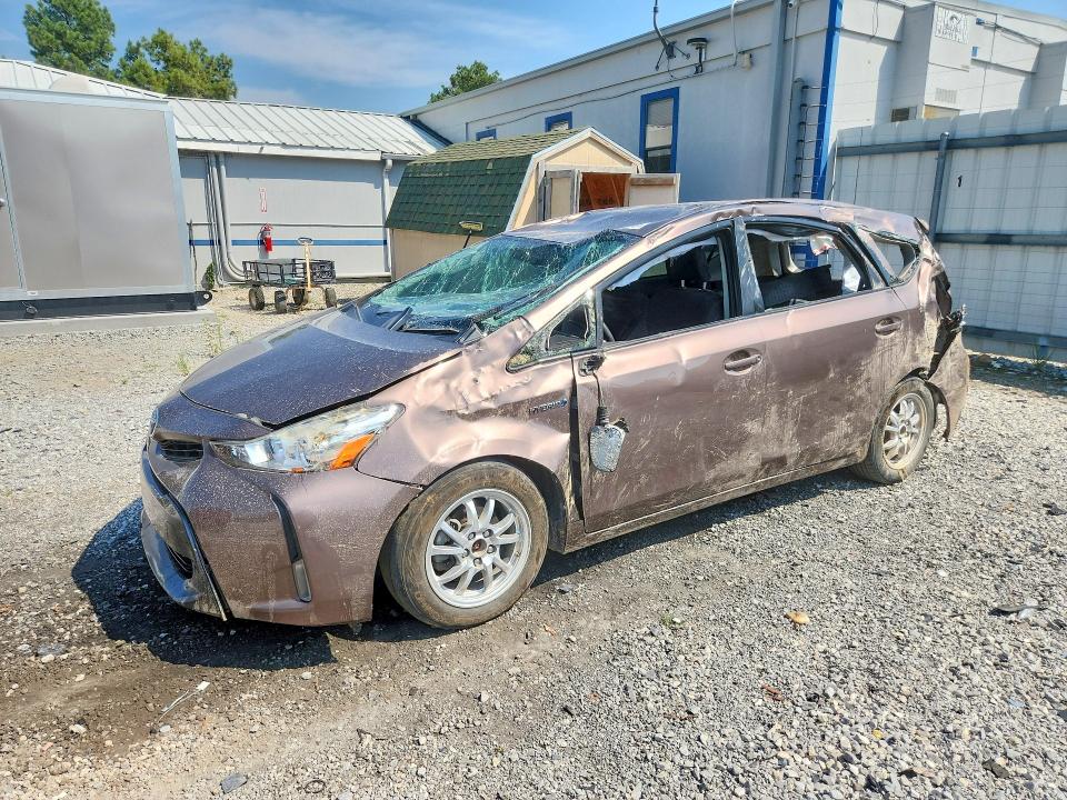 Photo 1 from auction – 2015 TOYOTA PRIUS V with VIN JTDZN3EU1FJ016877