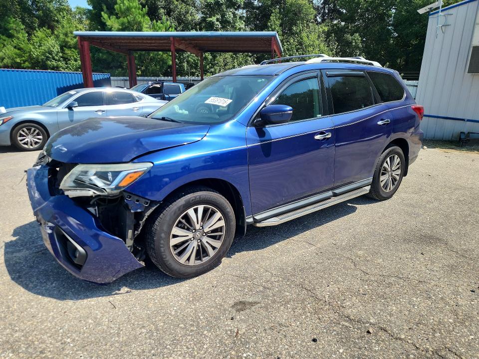 2017 NISSAN PATHFINDER - Търг №65381016