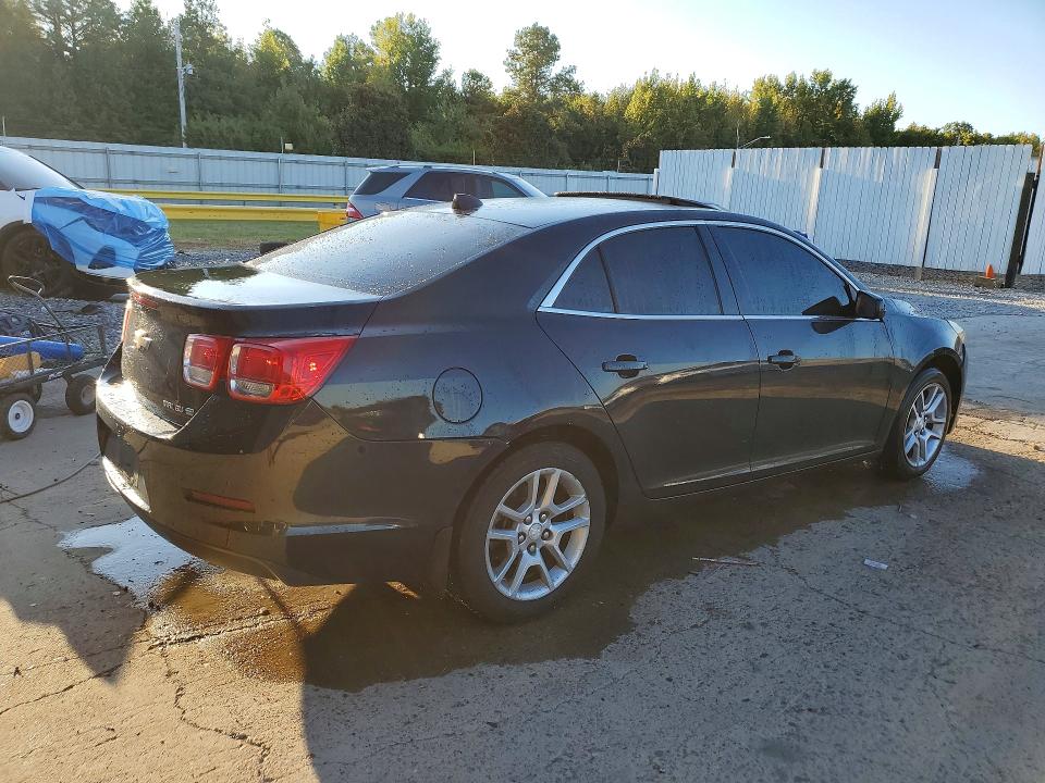 Photo 3 from auction – 2013 CHEVROLET MALIBU with VIN 1G11F5RR8DF103762