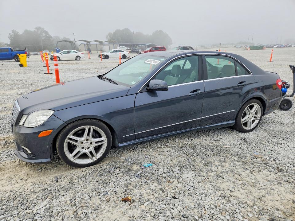 2011 MERCEDES-BENZ E