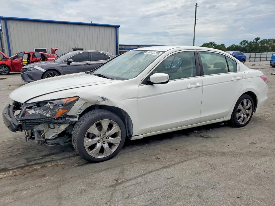 HONDA ACCORD 2012 with VIN 1HGCP2F61CA023755 - Photo from auction