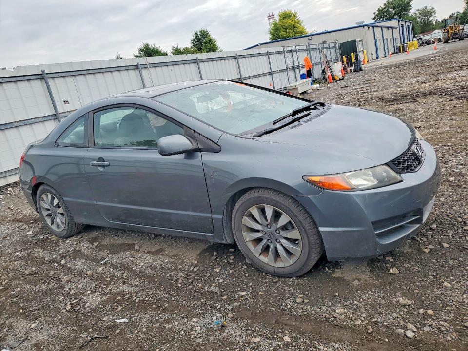 Photo 4 from auction – 2010 HONDA CIVIC with VIN 2HGFG1B84AH506069